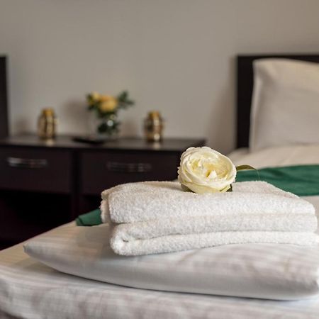Escala Rooms Ghimbav 외부 사진