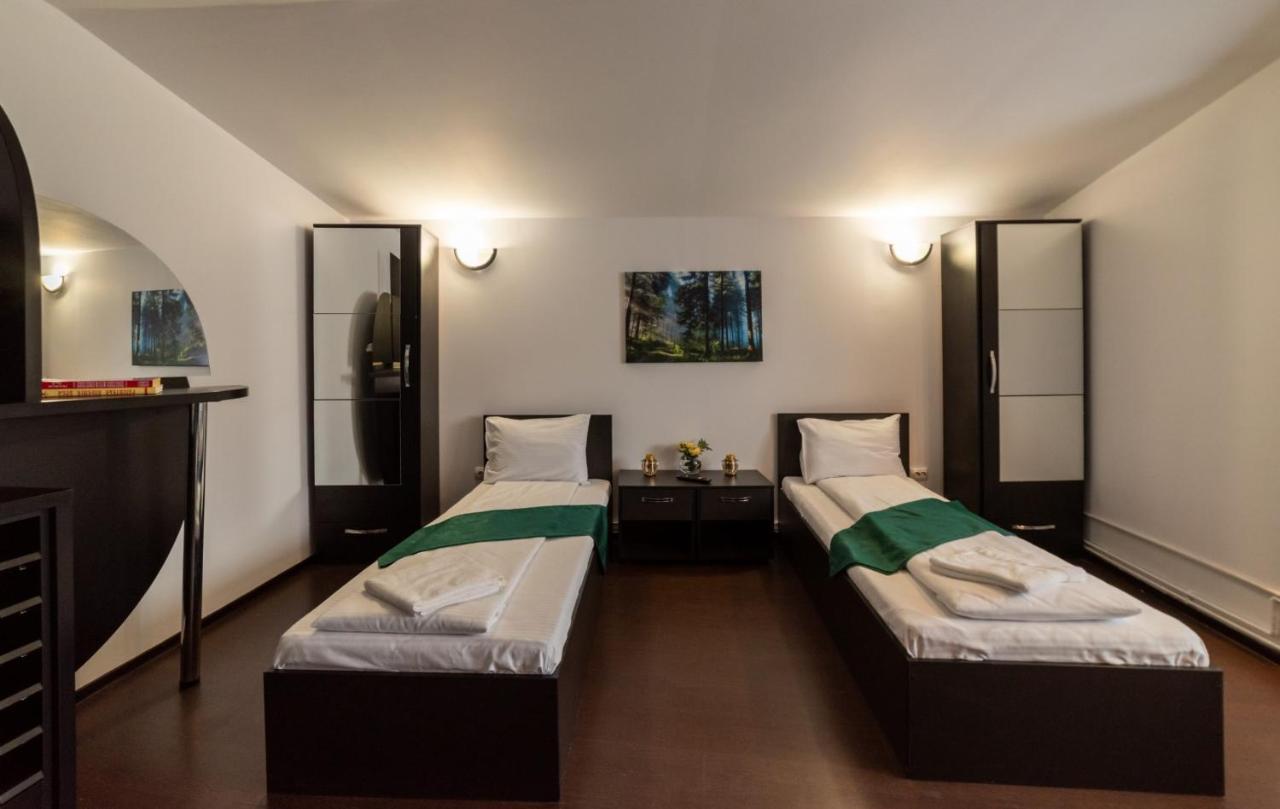 Escala Rooms Ghimbav 외부 사진