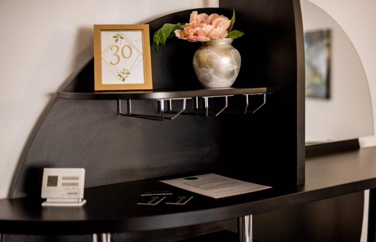 Escala Rooms Ghimbav 외부 사진