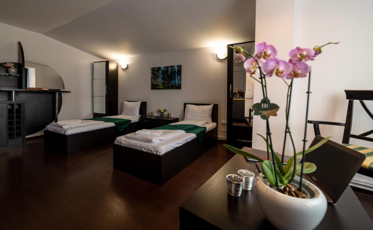 Escala Rooms Ghimbav 외부 사진