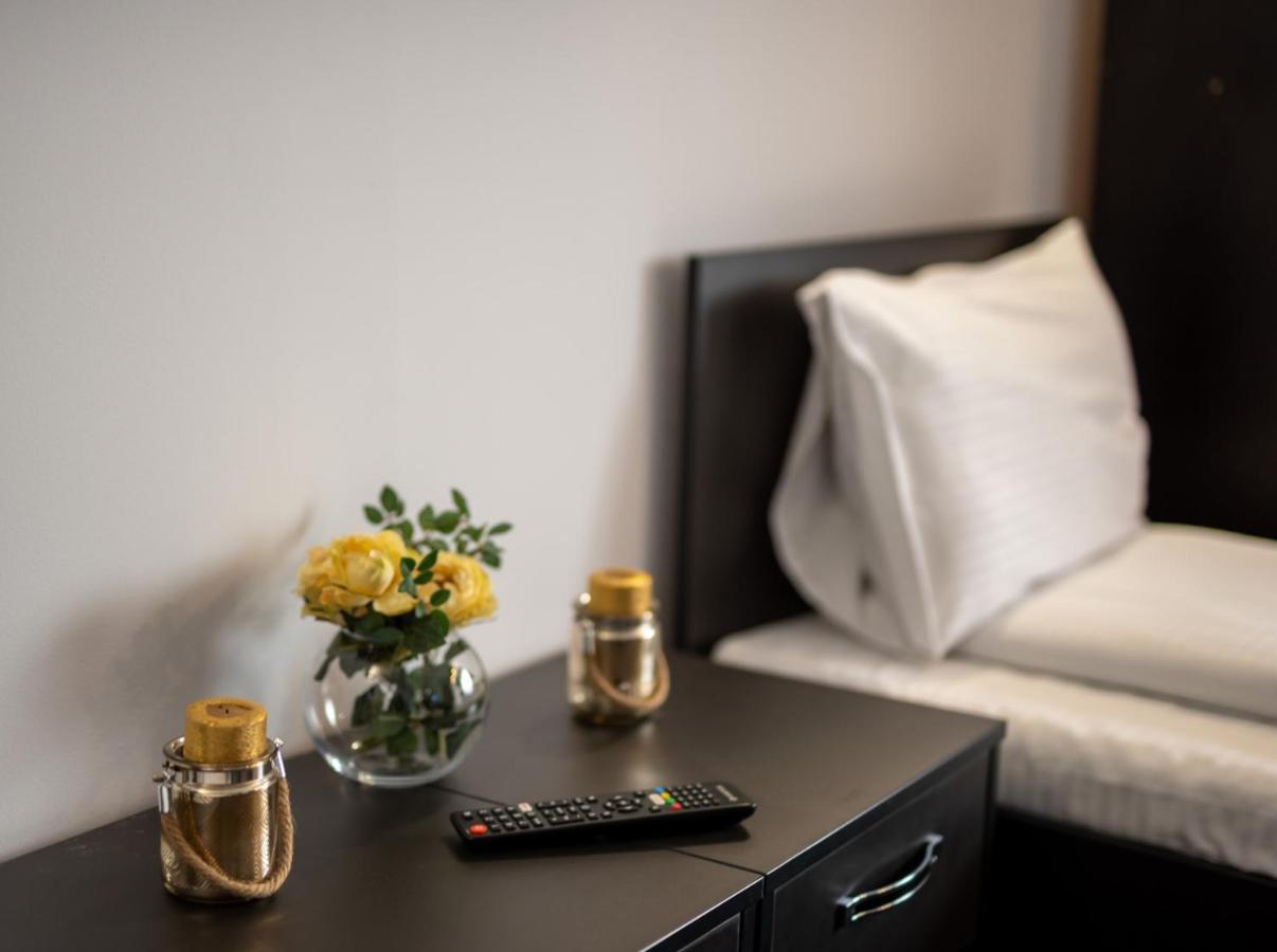 Escala Rooms Ghimbav 외부 사진