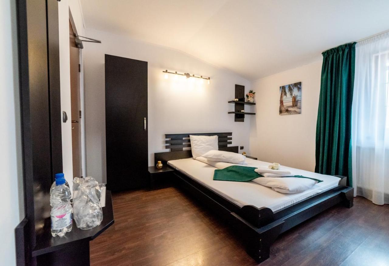 Escala Rooms Ghimbav 외부 사진